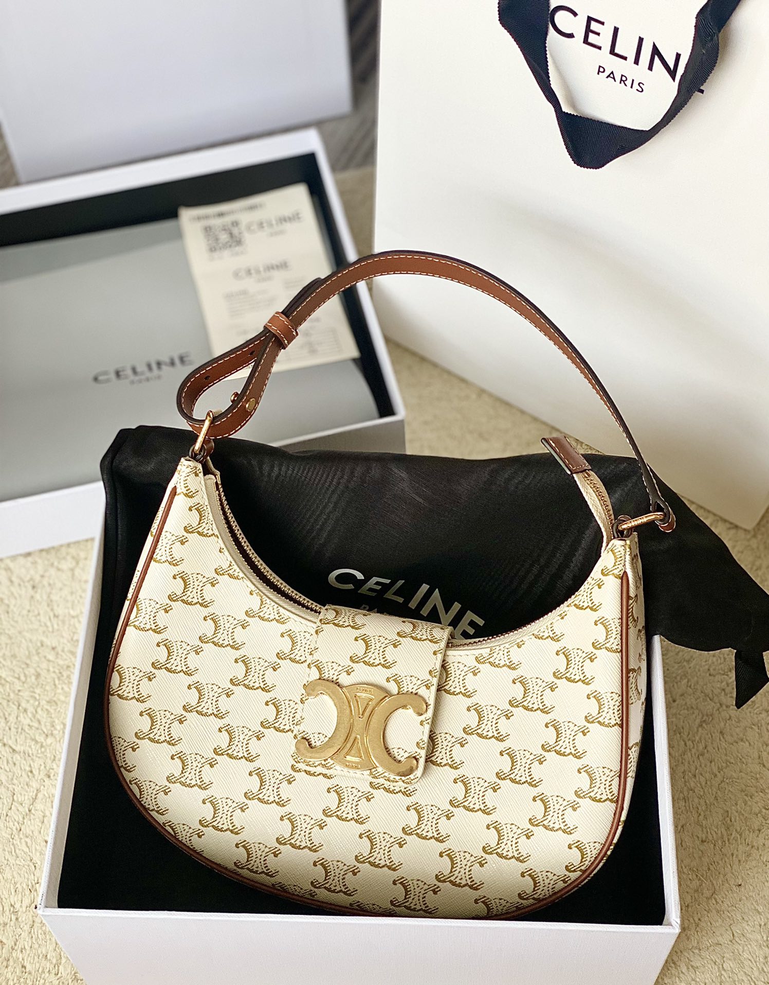 HSC-7EB7612C8EEE CELINE AVA TRIOMPHE SOFT BAG - Image 1