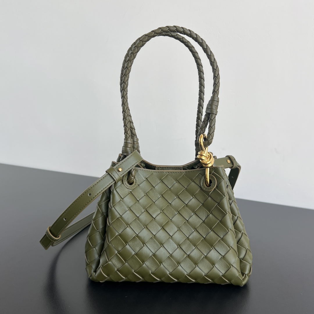 HSC-7EEFC4AD27A3 BOTTEGA VENETA Small Parachute - Image 1