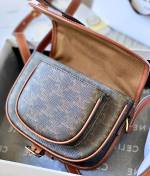 Celine Medium Folco bag - Image 6