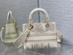 Dior Medium Lady D-Lite bag - Image 5