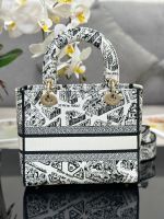 Dior Medium Lady D-Lite bag - Image 2