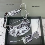 Balenciaga Le Cagole