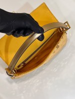 FENDI BAGUETTE BAG - Image 8