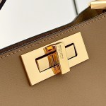 Fendi Peekaboo Soft Large - Image 5