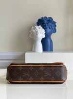 Louis Vuitton Tikal PM - Image 4