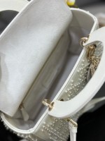 Dior Medium Lady D-Lite bag - Image 8