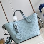 Louis Vuitton Blossom PM