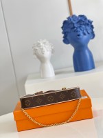 Louis Vuitton Easy Pouch On Strap Handbag - Image 4