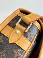Louis Vuitton Vintage Bag - Image 7