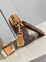 Louis Vuitton Trio Messenger Bag - Image 6
