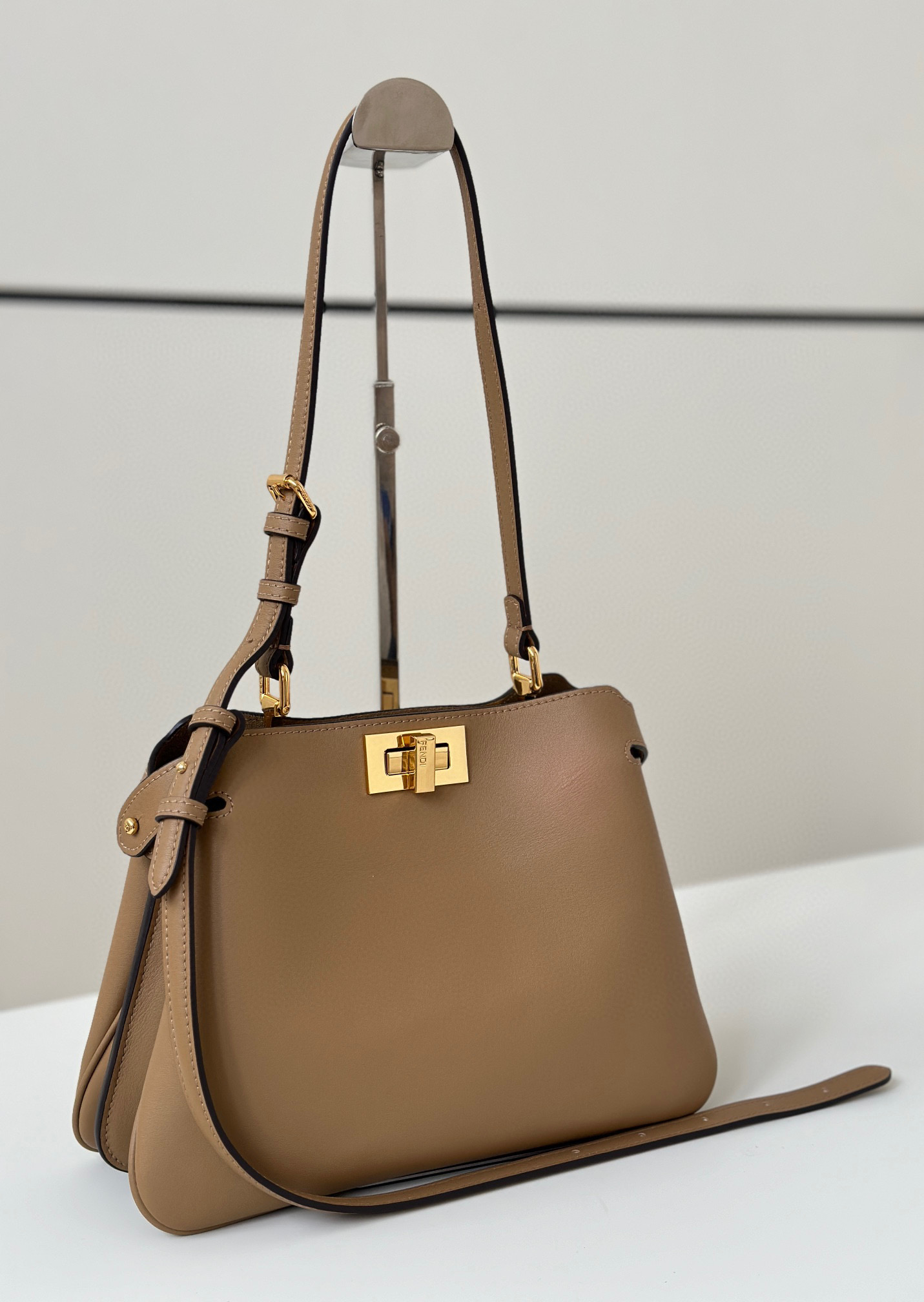 HSC-8917F2F39635 Fendi Peekaboo Soft Small - Image 1