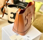 CELINE BUCKET CUIR TRIOMPHE BAG - Image 3