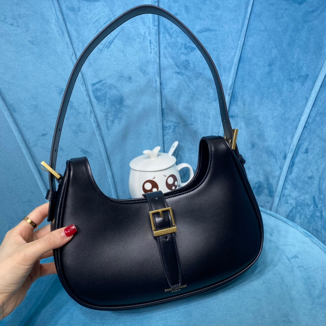HSC-8C661BC63B77 YSL Tote - Image 1