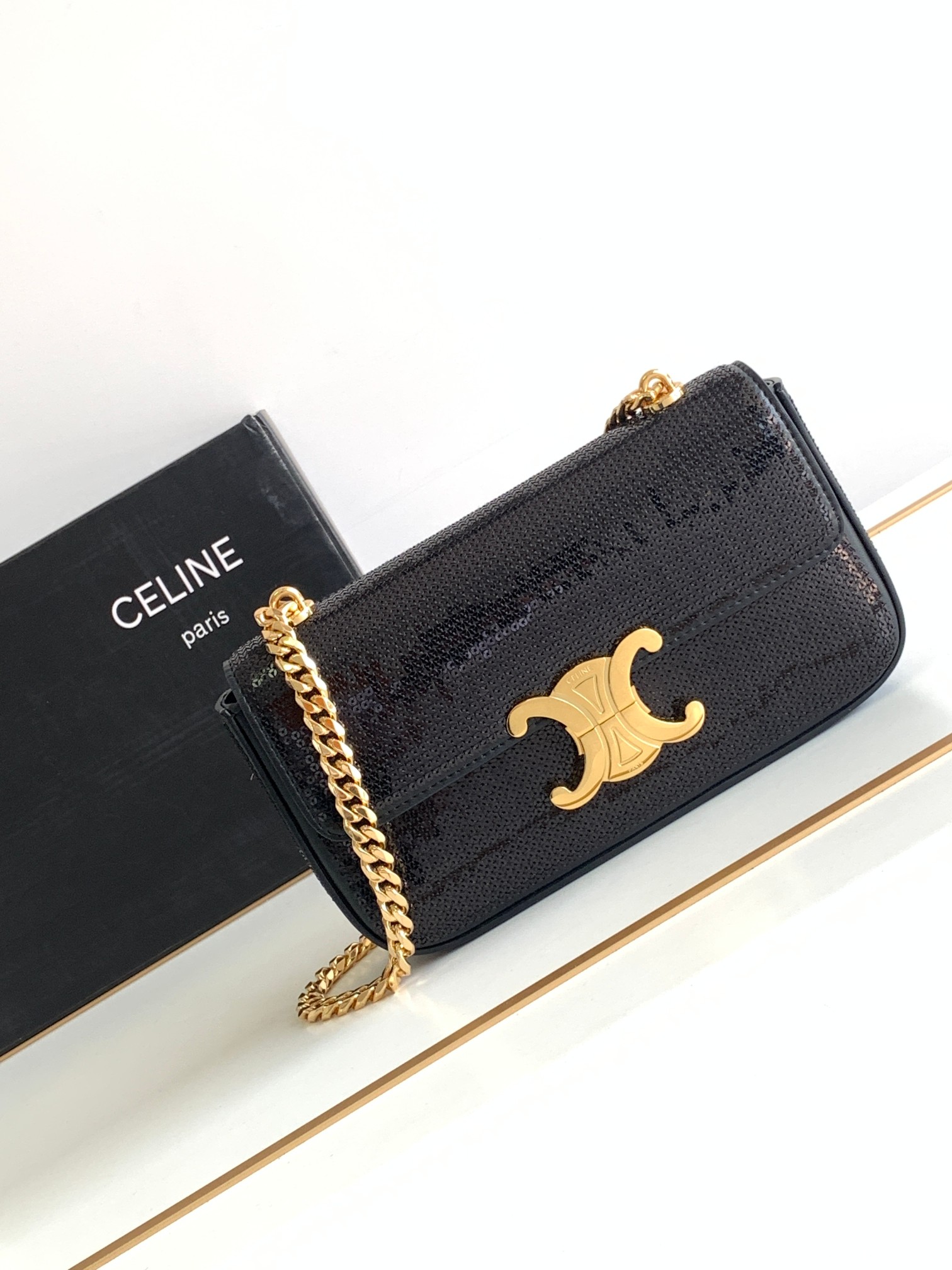 HSC-8C9426ED70FE CELINE CHAIN SHOULDER BAG TRIOMPHE - Image 1