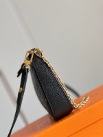 Louis Vuitton Easy Pouch On Strap Handbag - Image 4