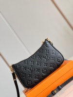Louis Vuitton Easy Pouch On Strap Handbag - Image 5