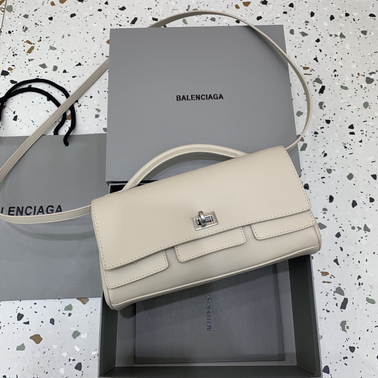 HSC-8F4B63A3DE3F Balenciaga Small Bel Air Clutch Bag - Image 1