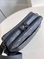 Louis Vuitton Alpha Messenger - Image 7