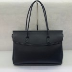 Balenciaga Women’s Carrie Carry All Bag