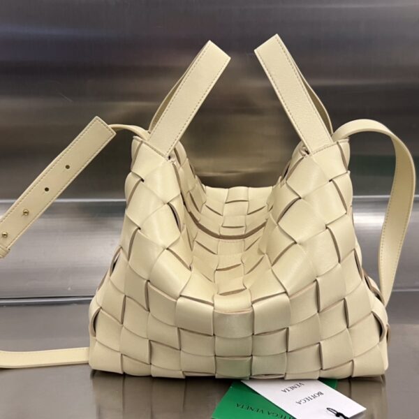 HSC-9750E7454CCB Bottega Veneta BV Bowling Cassette - Image 1