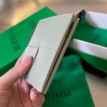 Bottega Veneta BV Cassette Bi-Fold Wallet - Image 2