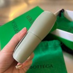 Bottega Veneta BV Cassette Bi-Fold Wallet - Image 4