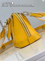 Louis Vuitton Alma BB - Image 4