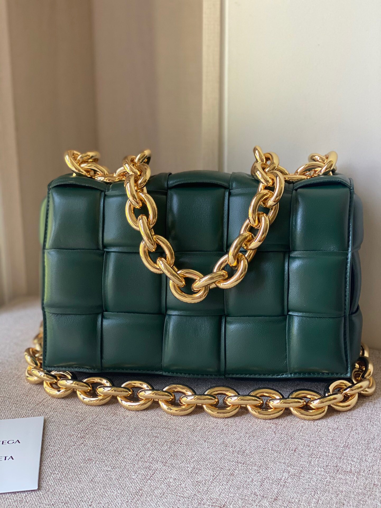 HSC-995A14823278 Bottega Veneta The Chain Cassette - Image 1