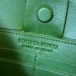 Bottega Veneta BV Cassette Pouch On Strap - Image 2