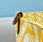 Fendi Tote - Image 4
