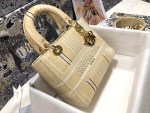 Dior Medium Lady D-Lite bag - Image 5
