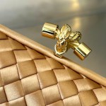 Bottega Veneta BV Knot Clutch - Image 4
