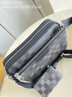 Louis Vuitton Trio Messenger - Image 7