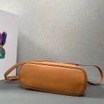 Prada Buckle small leather handbag with double belt - Image 5