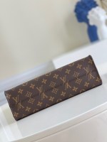 Louis Vuitton Sac Plat - Image 6