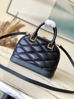 Louis Vuitton Alma BB - Image 3