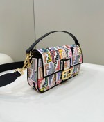 Fendi Baguette Bag - Image 3