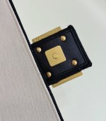 Fendi Baguette Bag - Image 5