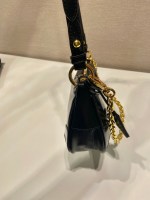 Prada Re-Edition 2002 medium leather shoulder bag - Image 7