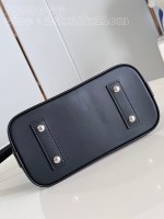 Louis Vuitton Alma BB - Image 5