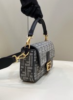 Fendi Baguette - Image 2