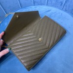 YSL CASSANDRE MATELASSÉ CHAIN WALLET - Image 4