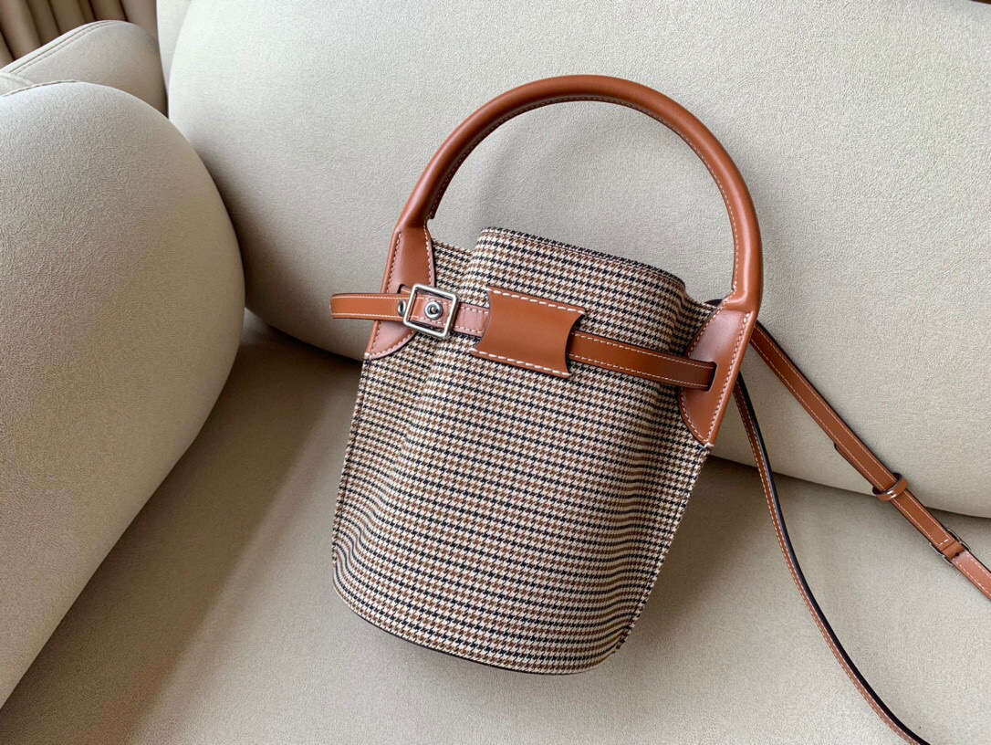 HSC-A636014945BE Celine Bucket - Image 1