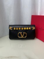 Valentino Stud Sign