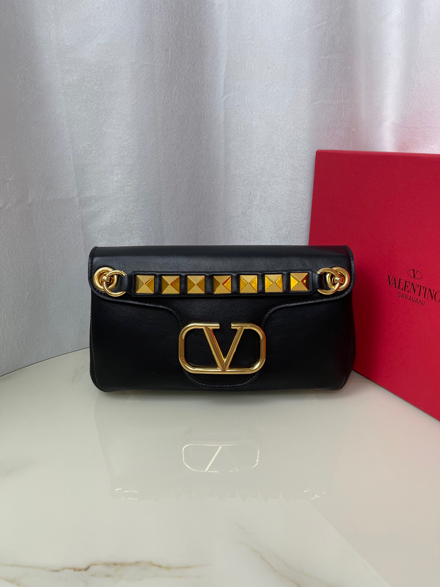 HSC-A7045314CAD2 Valentino Stud Sign - Image 1
