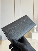 Louis Vuitton wallet capucines - Image 4