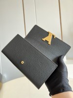 Louis Vuitton wallet capucines - Image 5