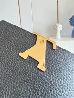 Louis Vuitton wallet capucines - Image 6