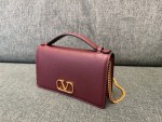 Valentino Garavani Vring WOC Chain Bag - Image 4