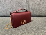 Valentino Garavani Vring WOC Chain Bag - Image 5